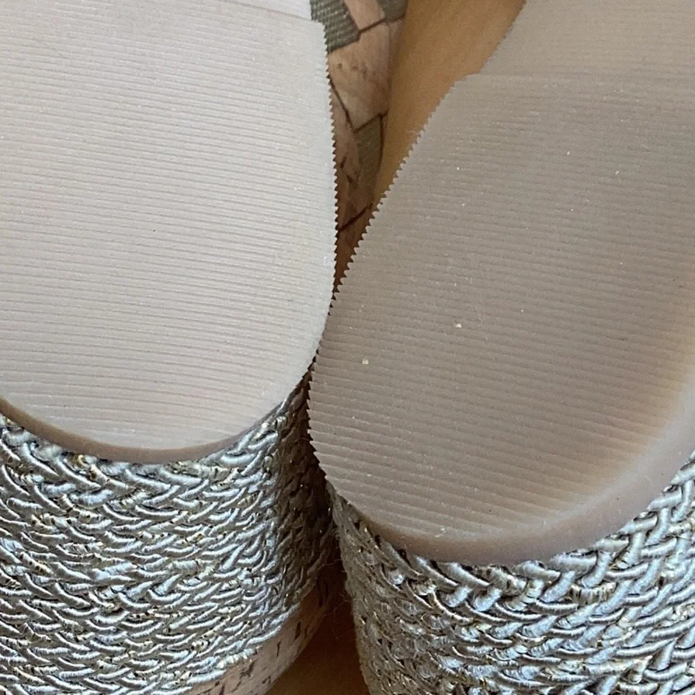 Sesto Meucci made in Italy Mabyn Cork Patterned Wedges. Women’s size 9